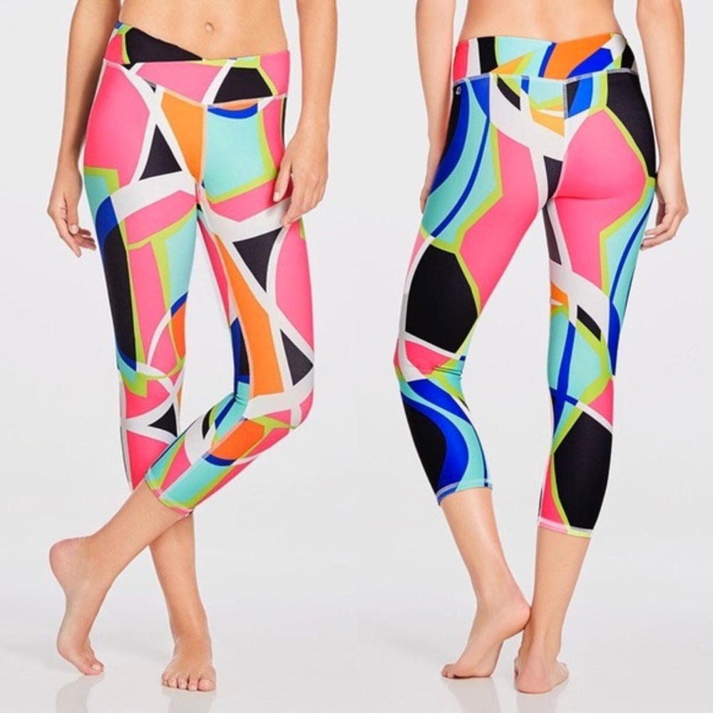 Fabletics Printed Powerhold Capri - image 1